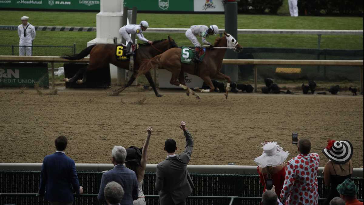 Churchill Downs changes course for Derby, won't allow any fans