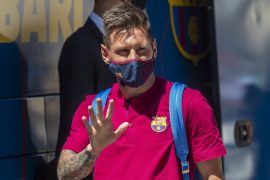 Lionel Messi tells Barcelona he wants to leave the club