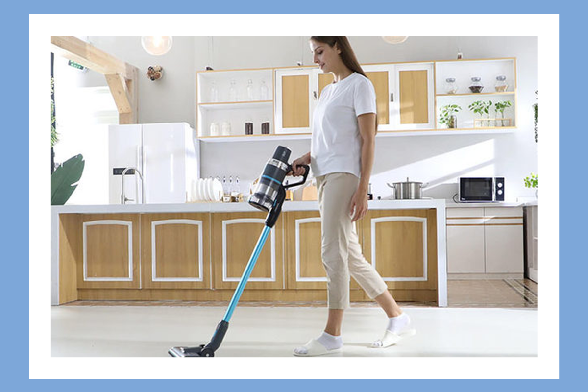 Vacuum cleaner that rivals Dyson on sale for over 40% off