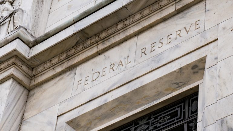 What the Federal Reserve inflation policy means for your retirement savings