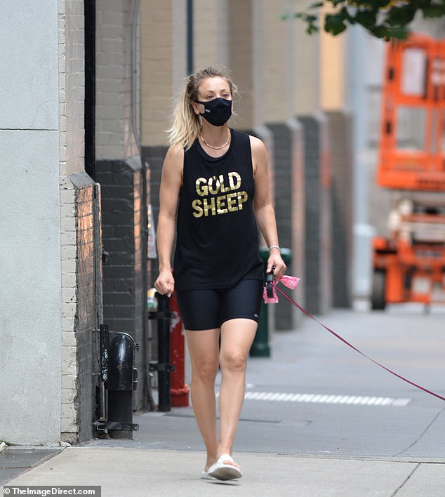 She is a golden goat: the 34-year-old actress was dressed in athletic attire for the shooting and had her hair pulled back in a dirty ponytail.