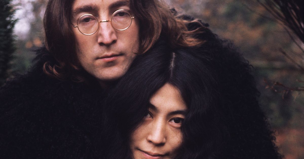 John Lennon's killer Mark Chapman apologizes to Yoko Ono for 'despicable act'

