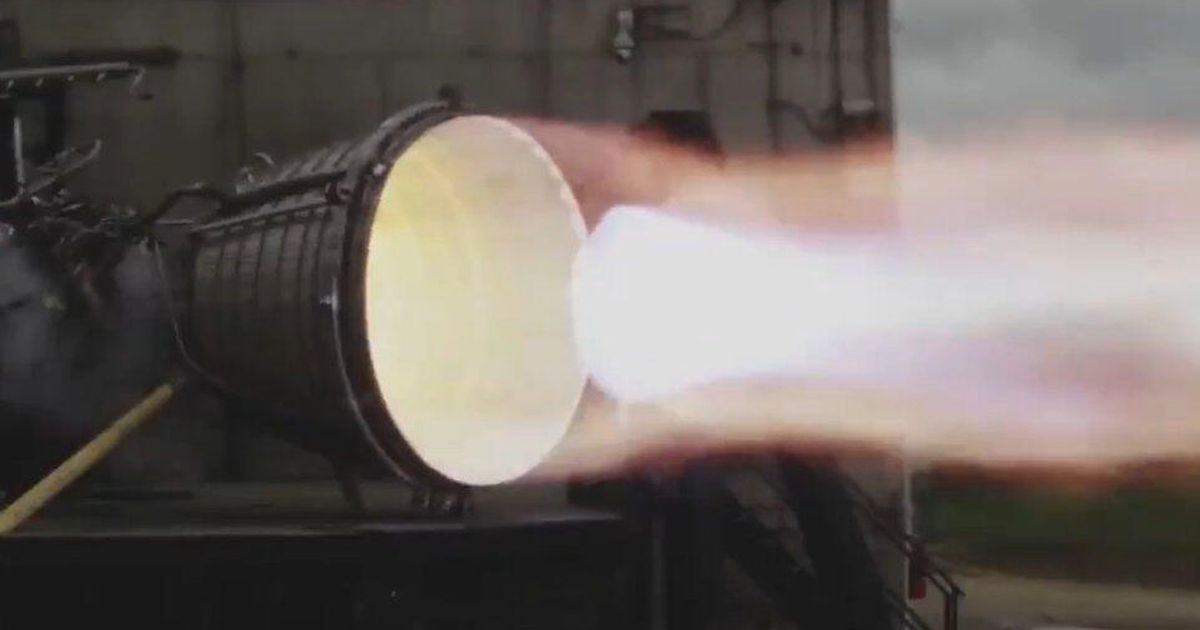 Watch SpaceX's new Raptor vacuum engine burn out

