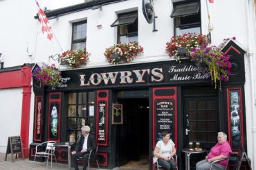 Wet pubs outside Dublin can reopen to consumers today