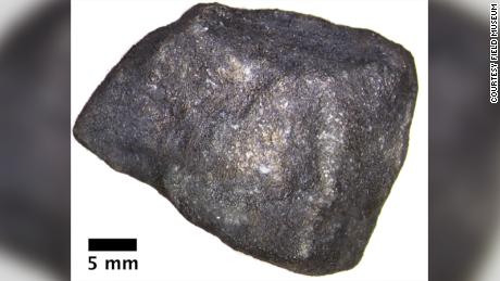 The meteorite that hit Strawberry Lake contains organic compounds.