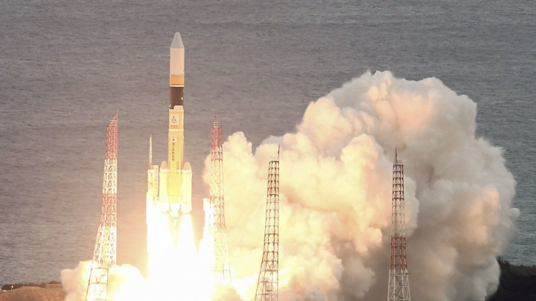 Japan launches data relay satellite to improve disaster response