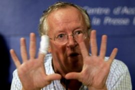 Robert Fisk, a senior journalist and Middle East correspondent, has died at the age of 74