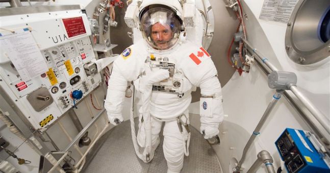 Former ISS Commander Chris Hadfield on the need for a brighter future