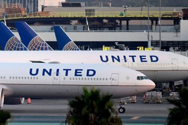 United Airlines warns passengers of exposure to coveted death on board
