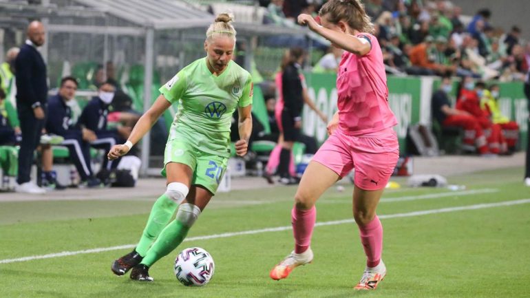 Feierte nun ihr Debüt im Nationalteam: VfLerin Pia-Sophie Wolter (l.).