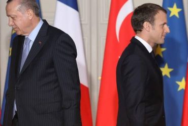 Emmanuel Macron and Tayyip Erdogan write to ease tensions