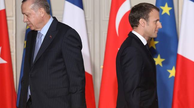 Emmanuel Macron and Tayyip Erdogan write to ease tensions