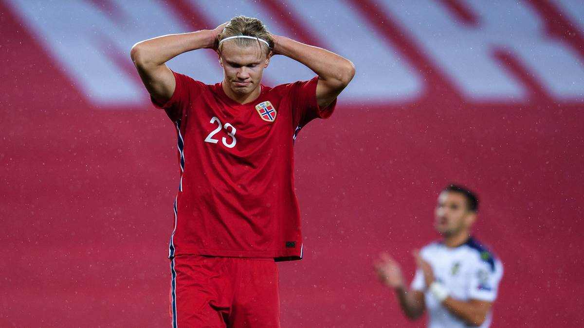  Die EM 2021 findet ohne Borussia Dortmunds Torjäger Erling Haaland statt, der mit Norwegen nach Verlängerung mit 1:2 gegen Serbien unterlag.