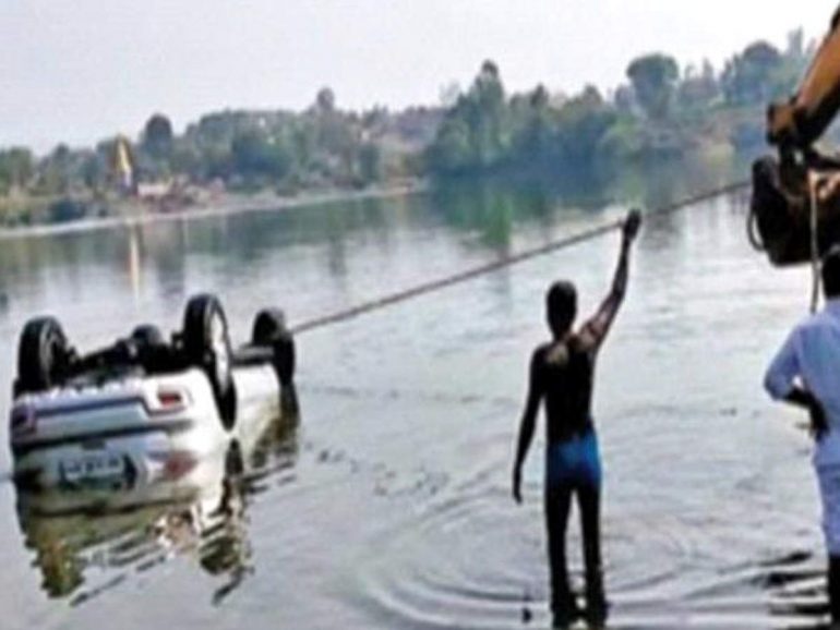 Ahmednagar News Google Map Awesome Maharashtra Times A Car Died In A Dam While Following A