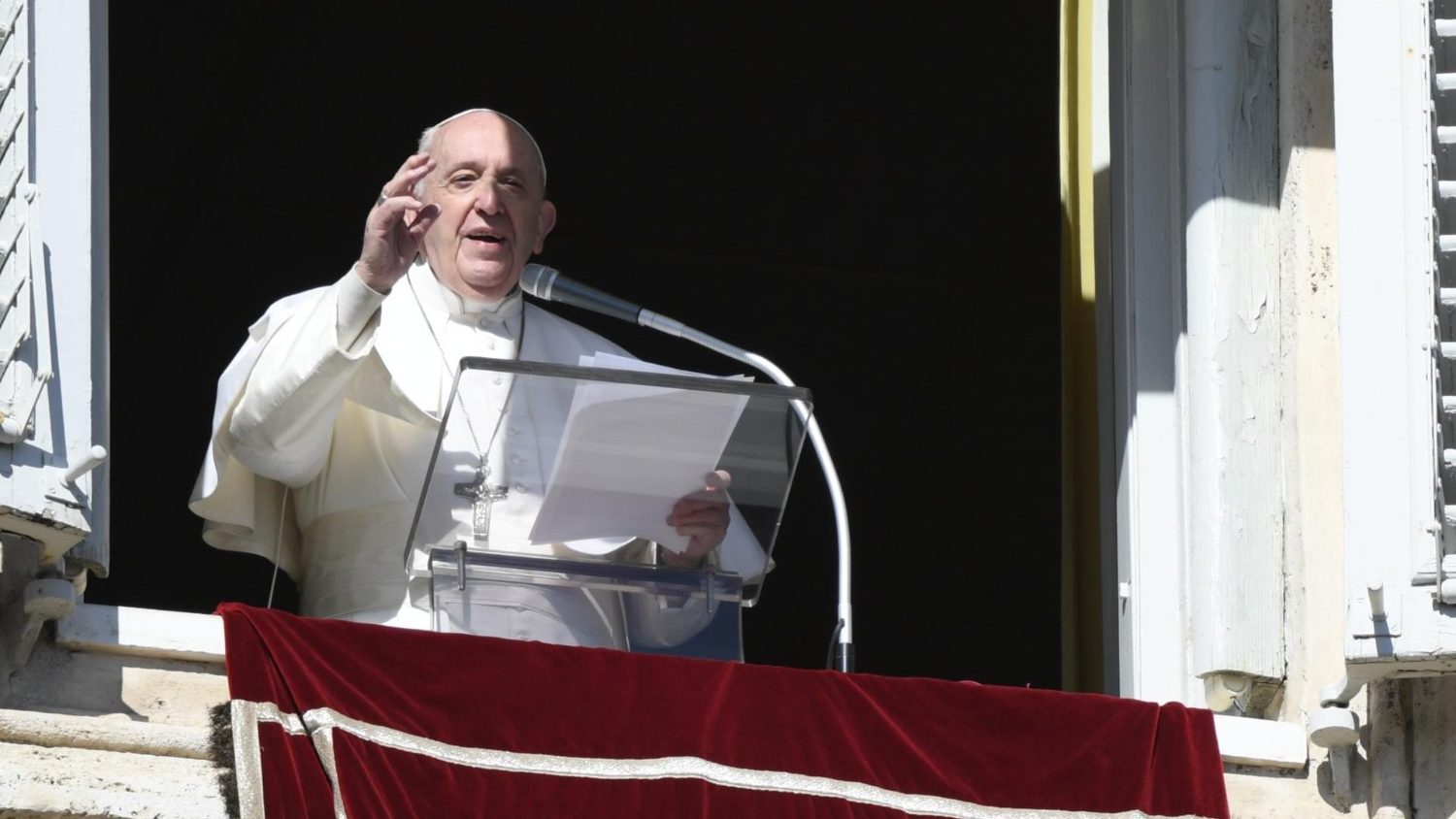 Pope Angeles: Like Jesus, he has the courage to 