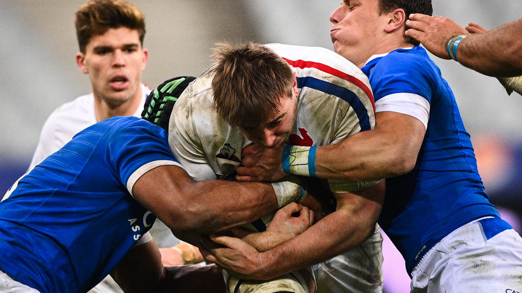 Why two changes were made to France's XV after the incident in Italy


