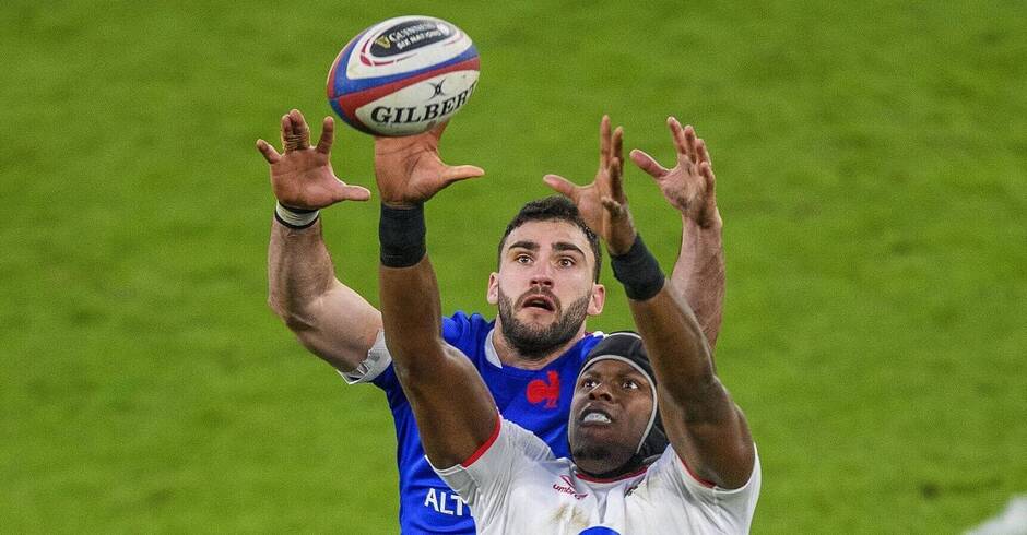 Rugby: England hold up French-rugby

