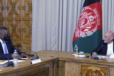 US Secretary of State visits Afghanistan