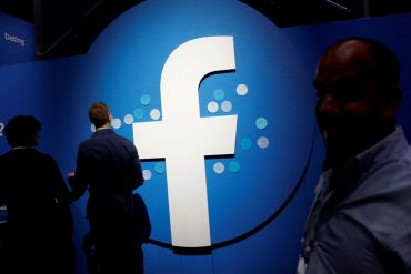 La plainte vise les filiales Facebook France et Facebook Irlande, via lesquelles le groupe exerce ses activités en France.