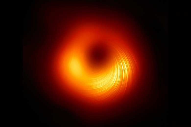 블랙홀의 신화적인 이미지가 선명하고 디테일이 가득했습니다.