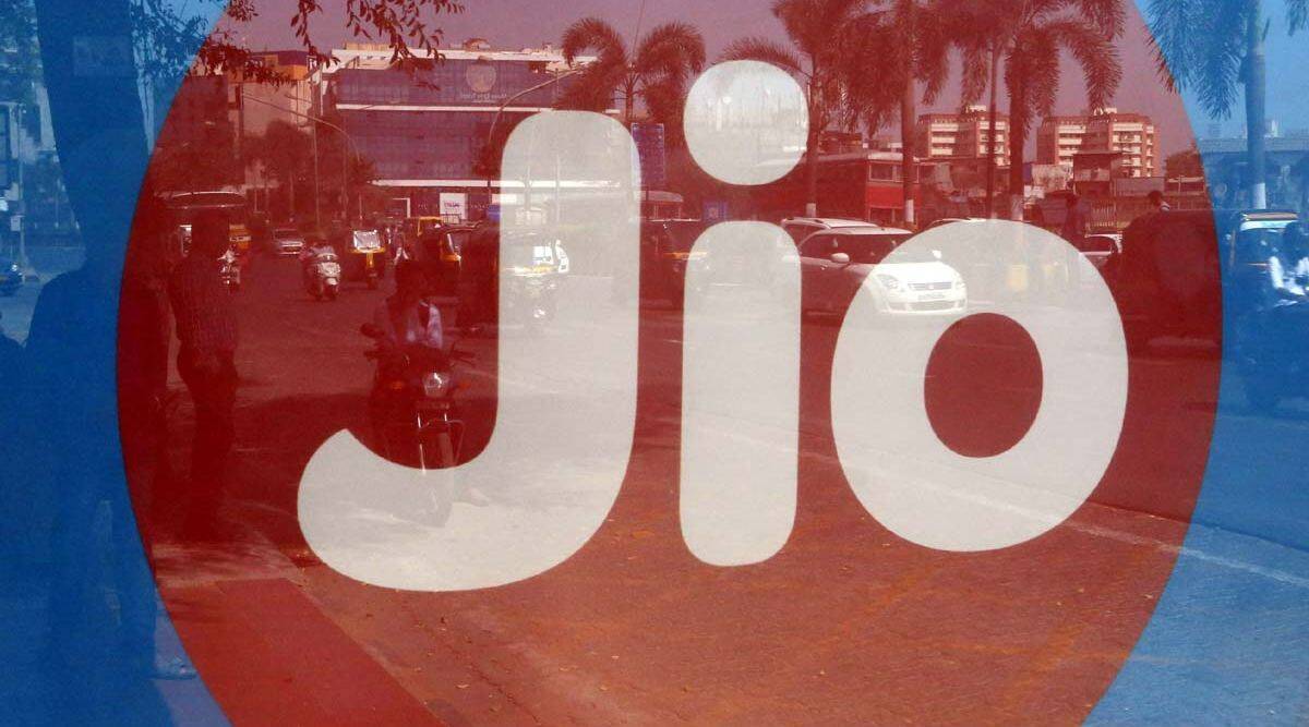 Reliance Jio Rs 98 Recharge plan returns with reduced validity Tamil News