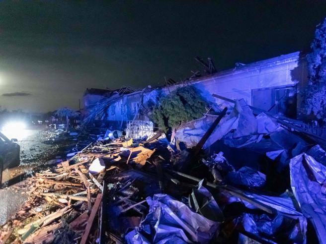 Homes destroyed, dead, injured - Corriere.it