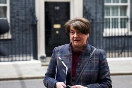 Irlande du nord: demission officielle de la premiere ministre foster[reuters.com]