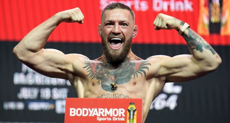 McGregor reveals his injury and mocks the Netflix series!