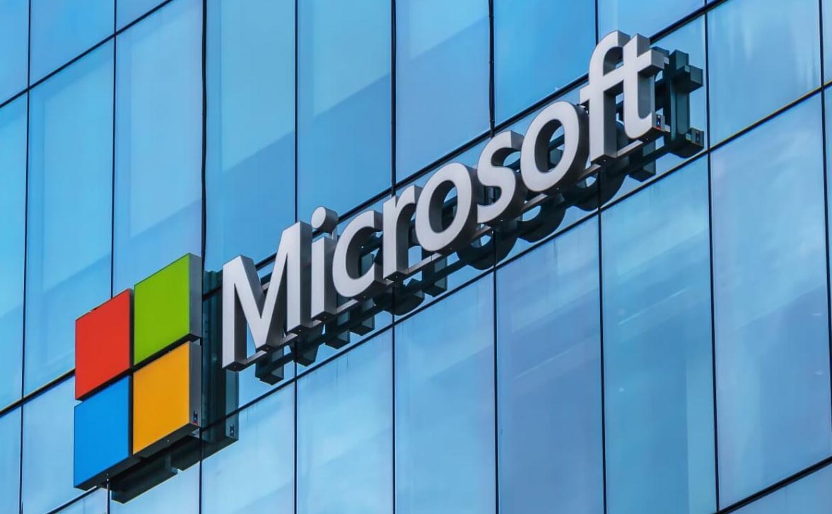Defamatory Microsoft, 315 billion profit in Europe by 2020, no tax in Ireland

