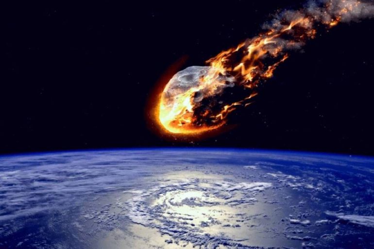 सावधानः आसमान से आ रही है सबसे बड़ी आफत, नासा के वैज्ञानिकों ने बताया बेहद खतरनाक