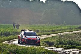 At the end of the second day, Thierry Newville (Hyundai) was still ahead