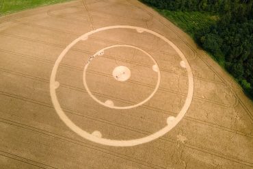 Crop circles: natural phenomenon, myth or man-made?