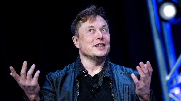 Elon Musk begins the race for humanoid machines