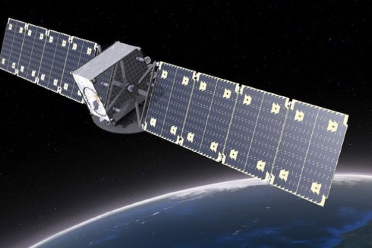 Apple will work on a satellite project