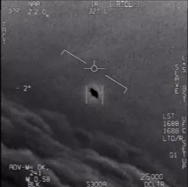 Shocked by strange UFO encounters that no one can explain - 3