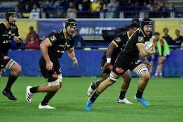 Top 14. How would you describe the poor start of the season at Stade Rocheles?  .  Sports