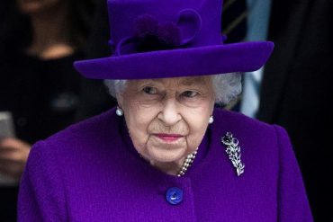 Queen Elizabeth canceled appointments for the next two weeks by doctor's order