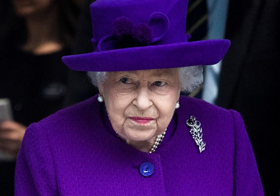 Queen Elizabeth canceled appointments for the next two weeks by doctor's order

