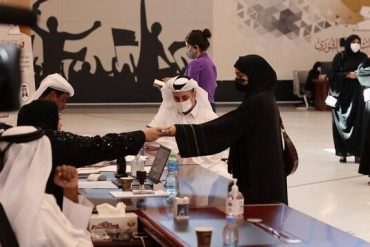 Qataris in the polls for an unprecedented turnout