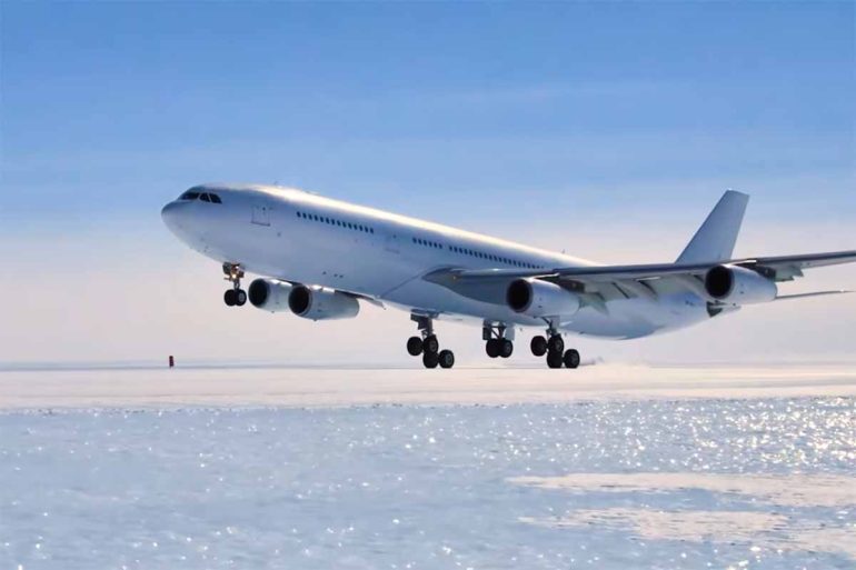 See from different angles how a giant Airbus A340 first landed in Antarctica.