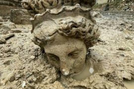 Archaeologists find heads of Greek gods in Turkey;  See photos |  The world
