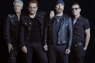 Discover U2's new title, "Your Song Saves My Life", one of the songs in "Tous N Scene 2".