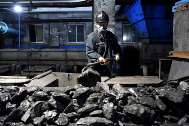 In the midst of COP26, China is increasing its coal production by more than one million tonnes per day.