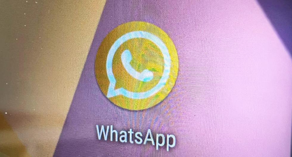   WhatsApp |  How to change icon to gold |  New Year 2022 |  Yellow |  Gold |  Applications |  Smartphone |  nda |  nnni |  Sports-play

