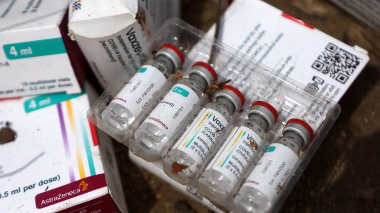 Poor countries are rejecting 100 million doses of vaccine near expiration date