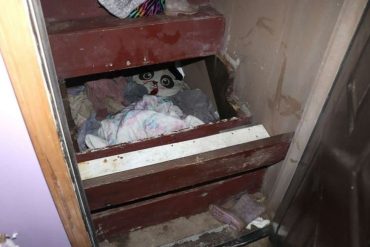 Criança desaparecida há dois anos é achada viva debaixo de escada - Rdio Itatiaia