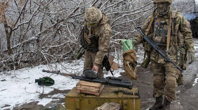 Swift disarms ... Russian troops advance on second city in Ukraine ...