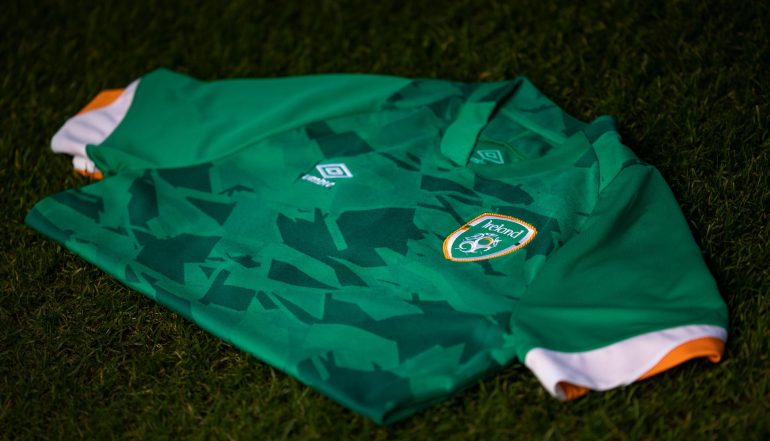 Ireland presents its new 2022 kit with Ambrose