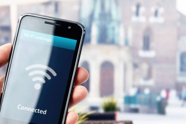 Outdated Wi-Fi router software affects Internet network security |  Business