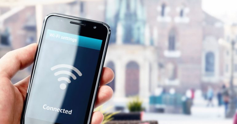 Outdated Wi-Fi router software affects Internet network security |  Business